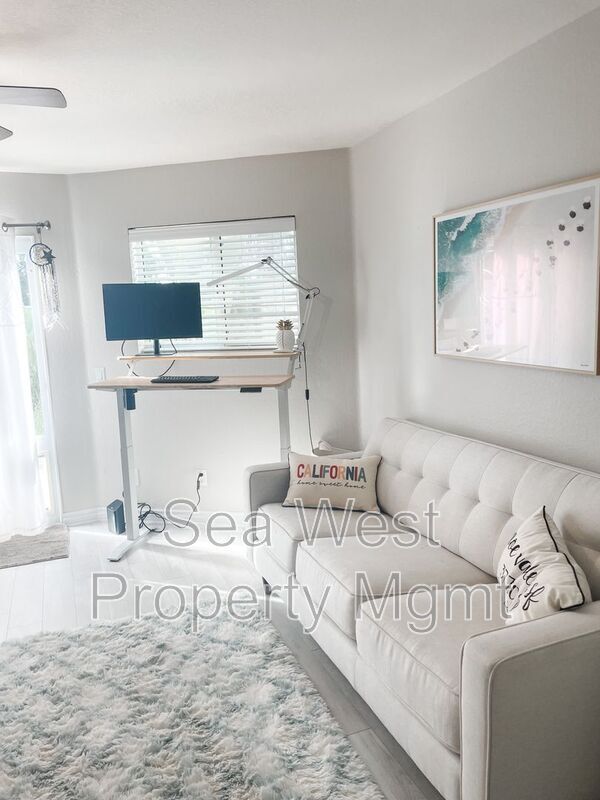 Foto del edificio - 534 Summer View Cir