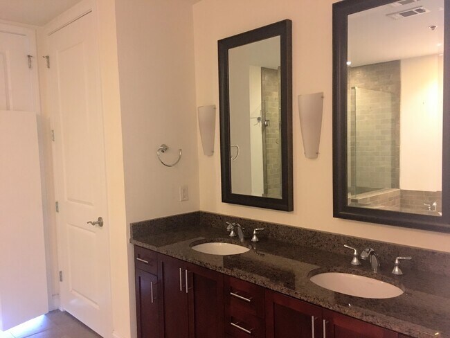 Foto del edificio - 270 17th St NW