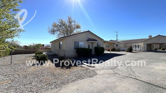 Building Photo - 16319 Spruce St