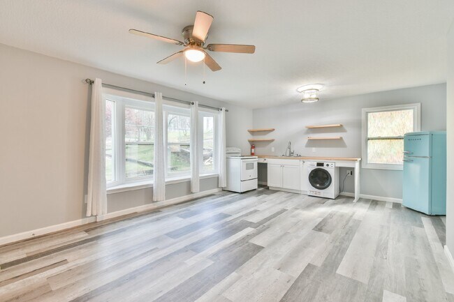 Foto del edificio - Cozy 1 Bedroom Apartment in Blairsville, G...