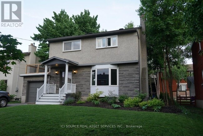 Building Photo - 306 Clare St