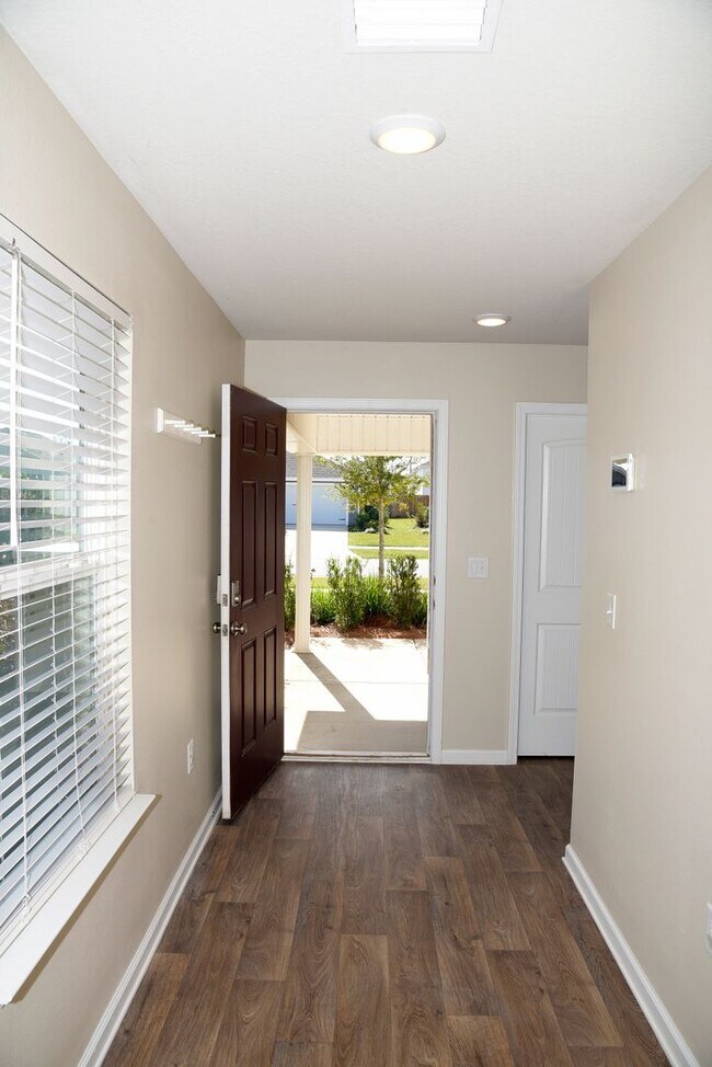 Building Photo - Highly desirable Hammock Bay home!