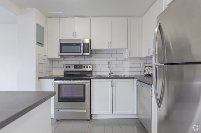 2 chambres, 1 salle de bain - 88,6 m² - Cuisine - 285 Erb Street W