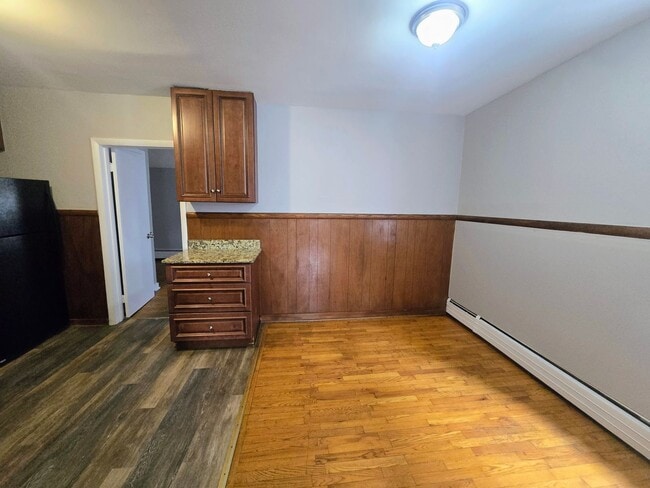 Foto del edificio - 419 Front St