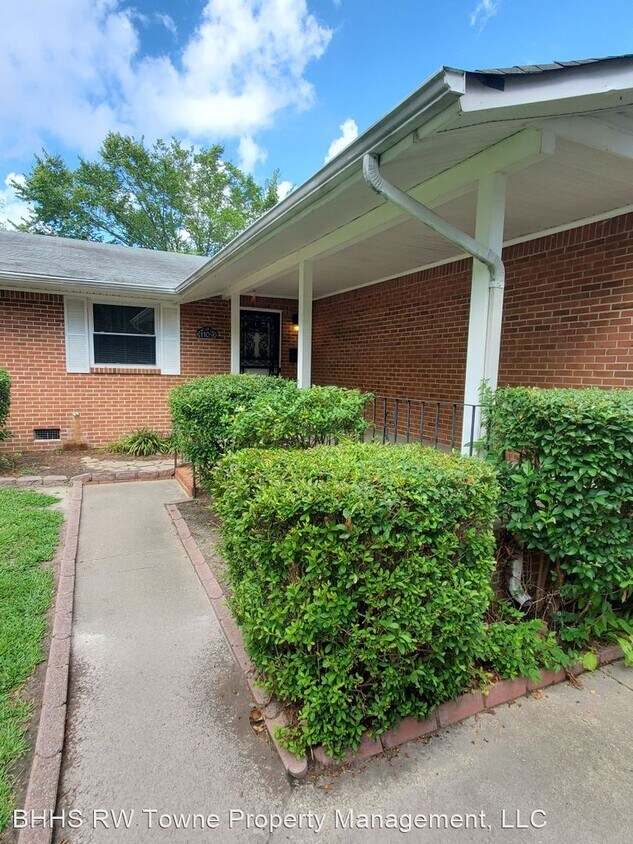 Primary Photo - 3 br, 1 bath House - 1109 Craig Street