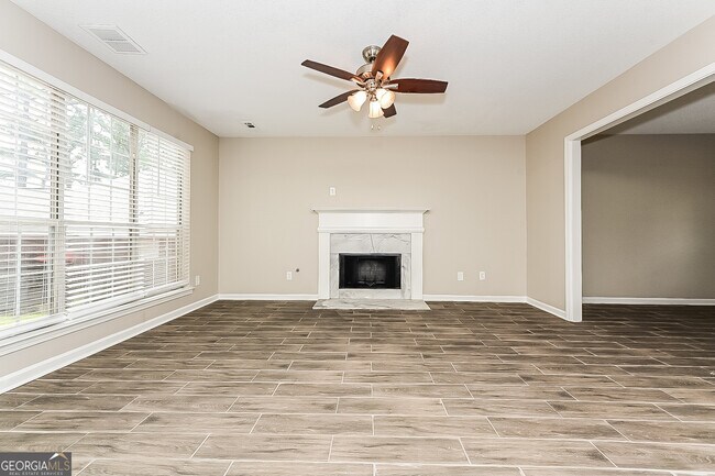 Building Photo - 176 Pine Branch Dr