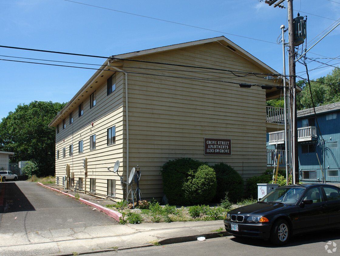 Foto del edificio - Grove Street Apartments