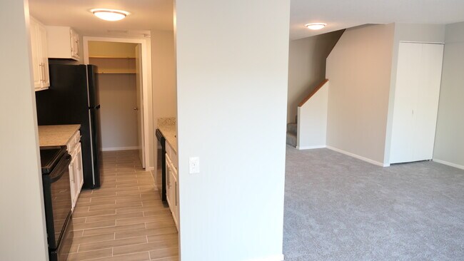 Foto del edificio - 1169 S Plymouth Ct