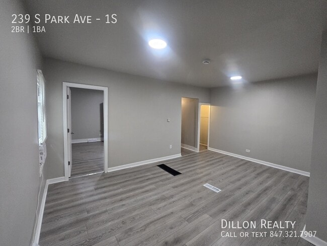 Building Photo - 239 S Park Ave