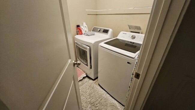 Foto del edificio - 1676 S 500 W St