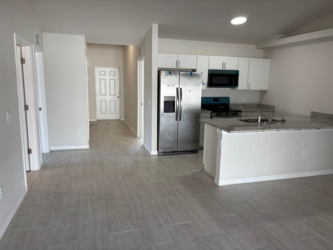 Foto del edificio - 1045 SE 11th Terrace