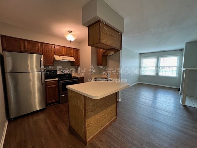 Building Photo - 1251 Wyndham Dr