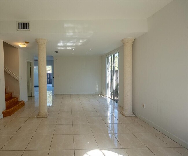 Foto del edificio - 11851 SW 80th Ter