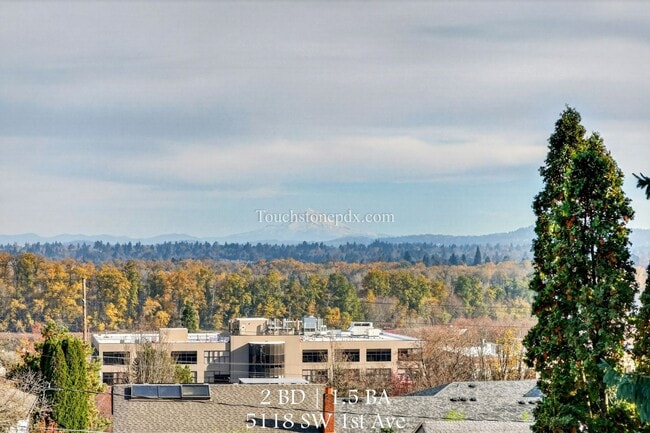 Bright Home with Stunning Mountain Skyline Setting! - Bright Home with Stunning Mountain Skyline Setting!