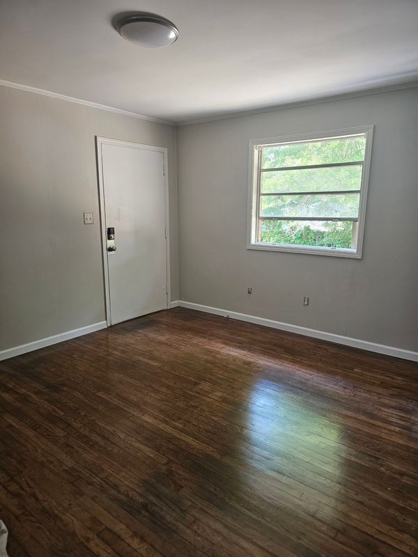 Foto del edificio - 245 Stafford St NW
