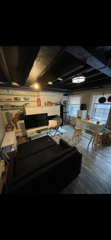 Primary Photo - 9 Champney Pl