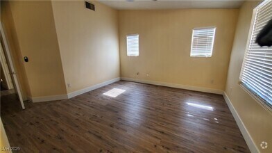 Building Photo - 37 Belle Soleil Ave