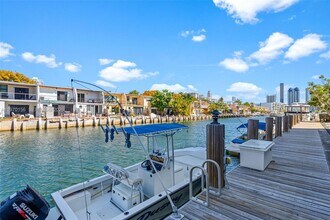 Building Photo - 3703 NE 166th St