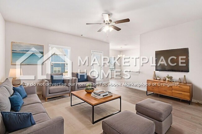 Foto del edificio - 217 W L Miller Dr