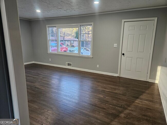 Foto del edificio - 4372 Kimball Rd SW