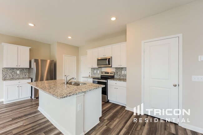 Building Photo - 14609 Maple Ter