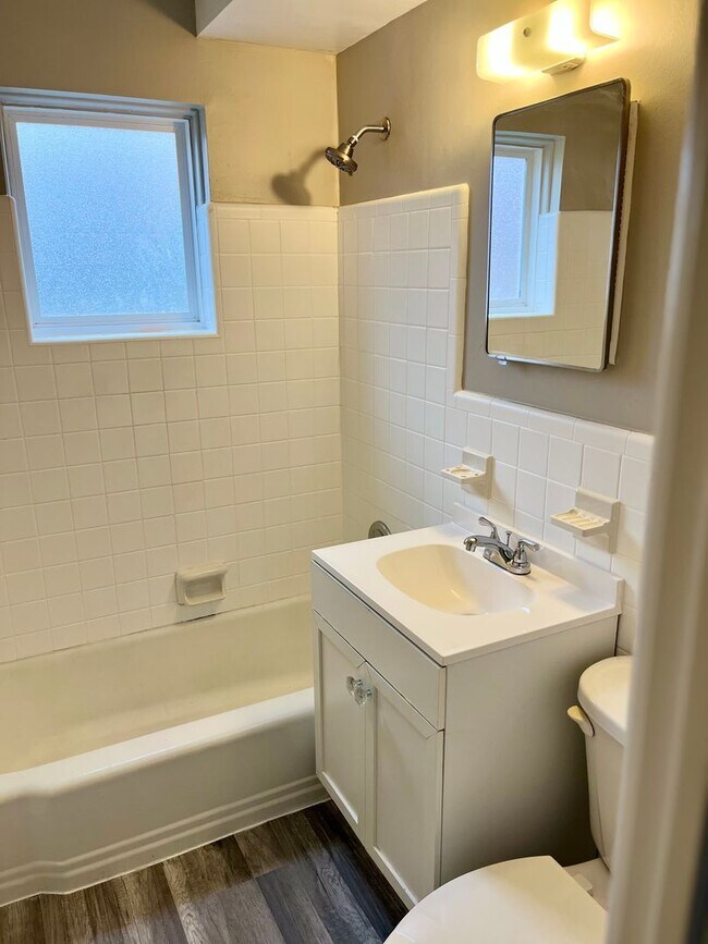 Foto del edificio - Welcome to Riverside Flats Apartments