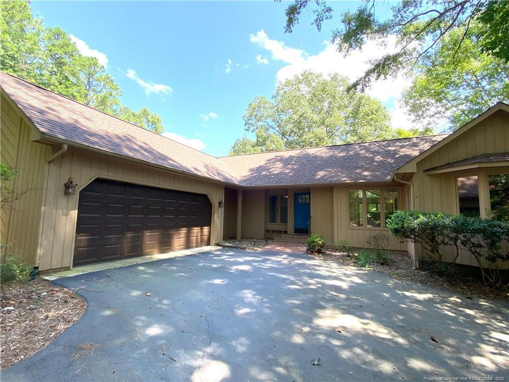 Foto principal - 3299 Liverpool Dr