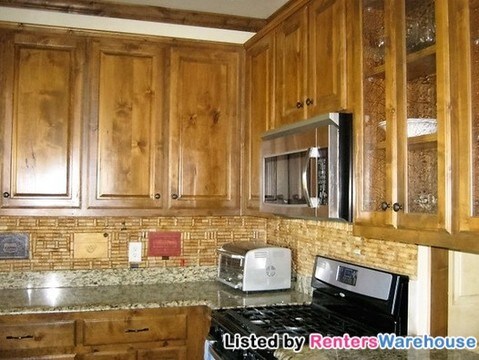 Building Photo - 1306 Broadhead Rd