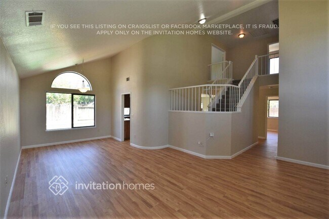 Foto del edificio - 1066 Eleanor Ln