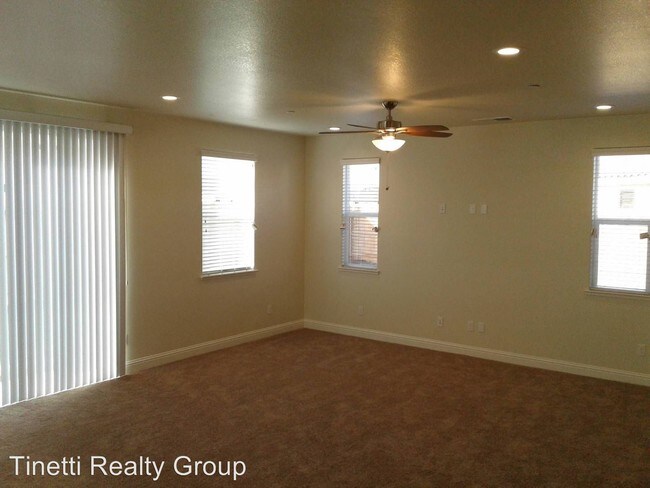 Foto del edificio - 4 br, 3 bath House - 4449 Terra Corvo Ct.