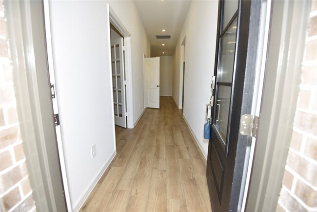 Building Photo - 15524 Leopard Lily Ln