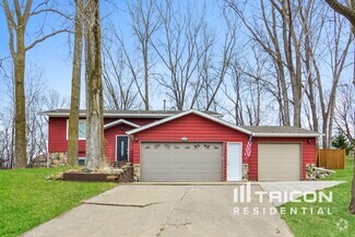 Building Photo - 4451 Johnny Cake Ridge Rd