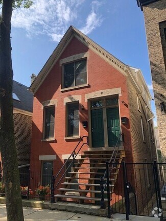 Building Photo - 1744 N Honore St