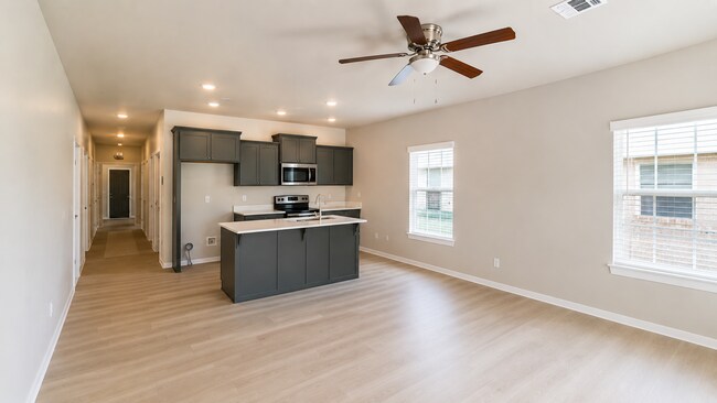 Foto del edificio - 315 NW Arlington Ave