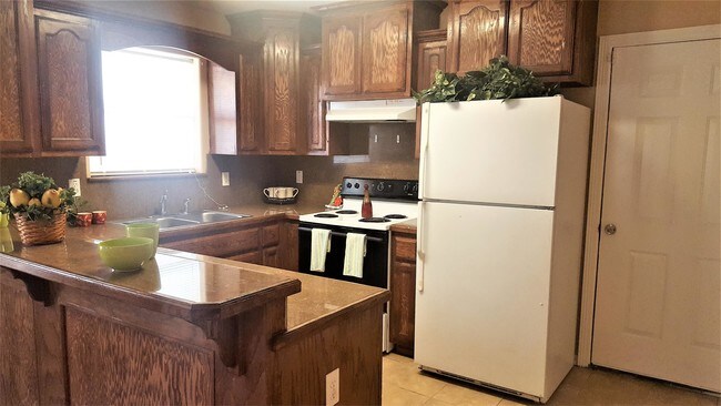 Building Photo - 3008 Diamondhead - 2
