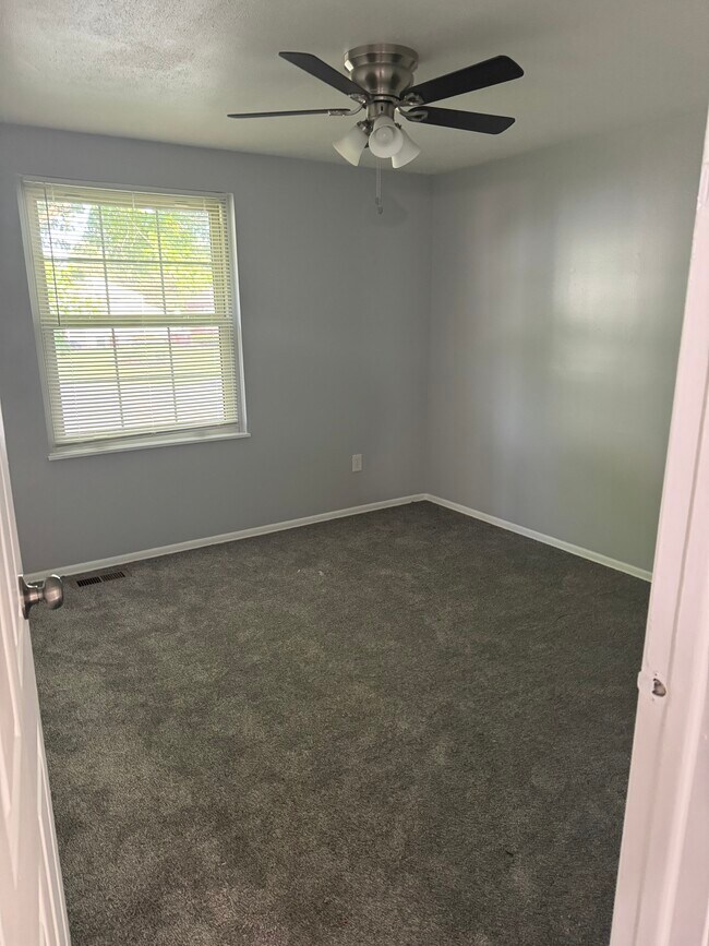 Building Photo - 110 Aleshire Farm Cir