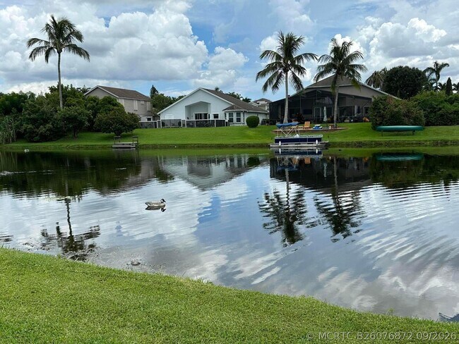 Building Photo - 1224 Lake Breeze Dr