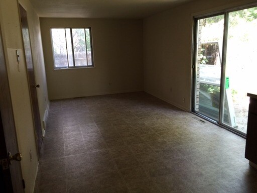 Building Photo - 36 Kodiak Ct
