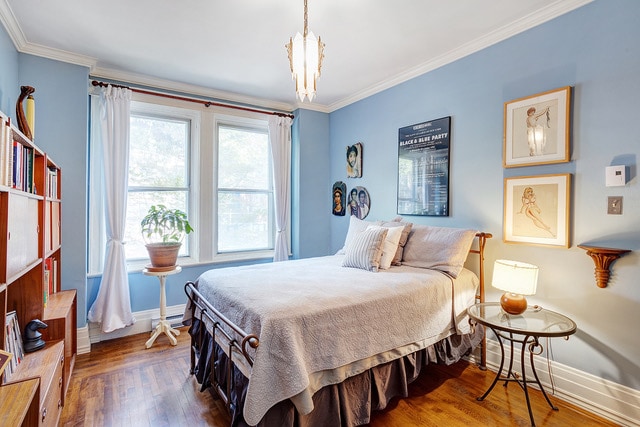 Bedroom 1 - 2364 Rue De Bordeaux