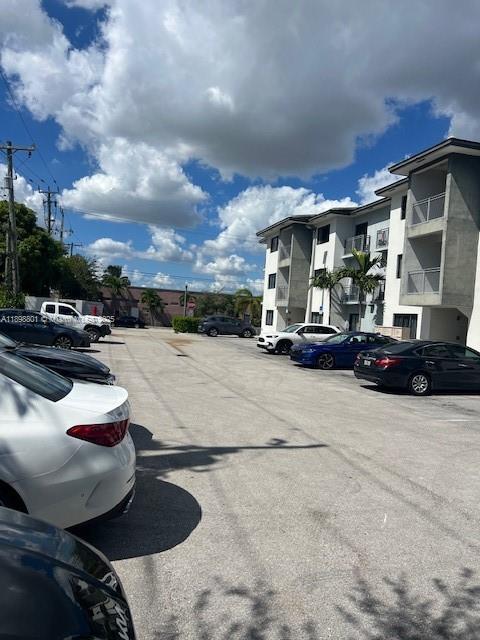 Foto del edificio - 885 E 1st Ave