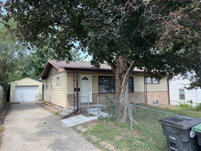 Photo - 4018 Redick Ave (Omaha, NE) House