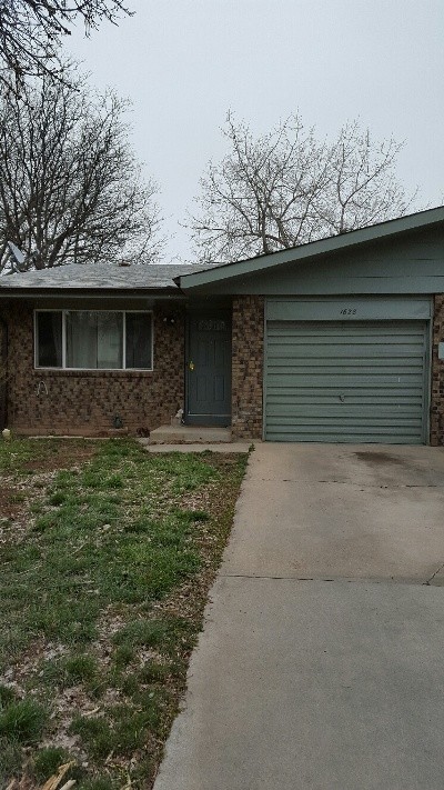 Building Photo - 1630 Larch St