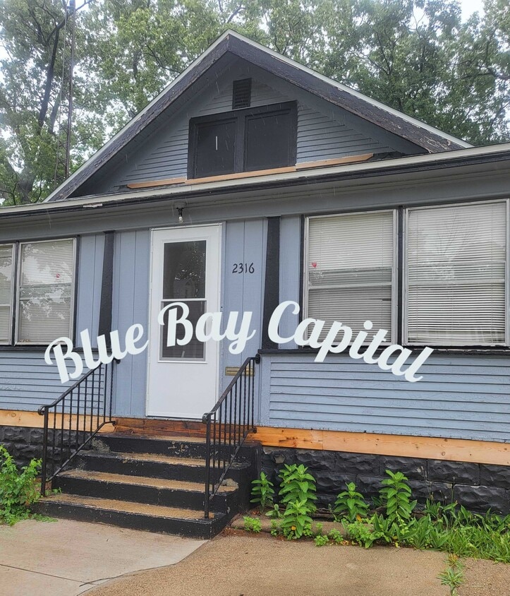 Foto principal - 2316 Jefferson St