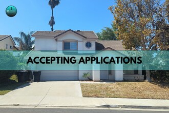 Building Photo - 5843 Thornhill Dr