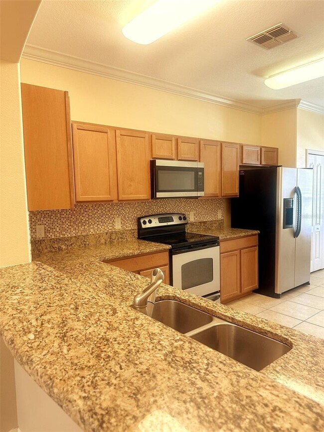 Building Photo - 4027 Winding Vine Dr