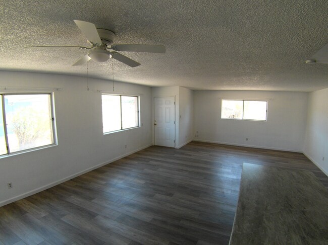 Building Photo - 1195 Baseline Rd