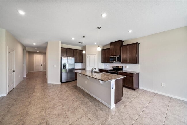Building Photo - 6640 Canterbridge Dr