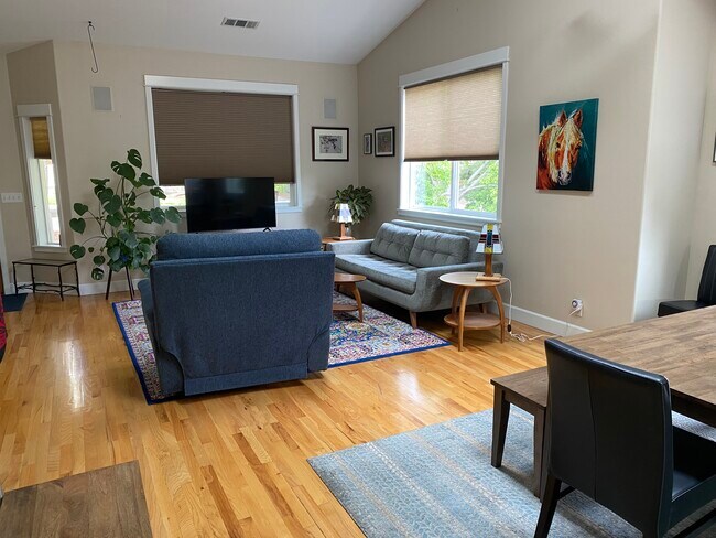 Foto del edificio - 2537 Eagle Creek Ln