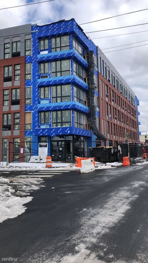 Foto del edificio - 134 Clarke Ave