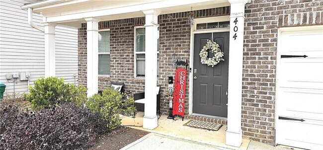 Foto del edificio - 404 Starbuck Parkway